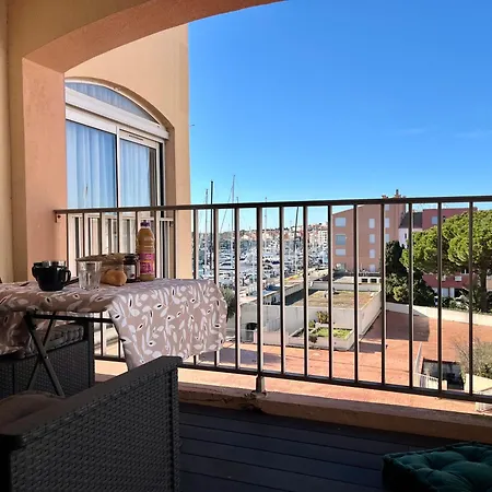 Douce Escale 1ch Vue Port Wifi Balcon דירה אגדה