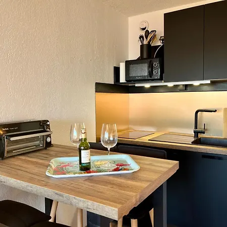 Douce Escale 1ch Vue Port Wifi Balcon אגדה