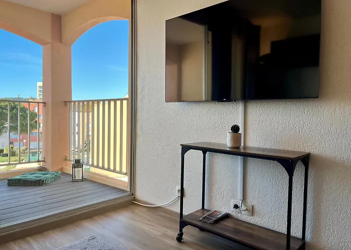 Douce Escale 1ch Vue Port Wifi Balcon * אגדה